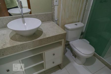 Casa de condomínio à venda com 300m², 5 quartos e 1 vagaSuíte 1