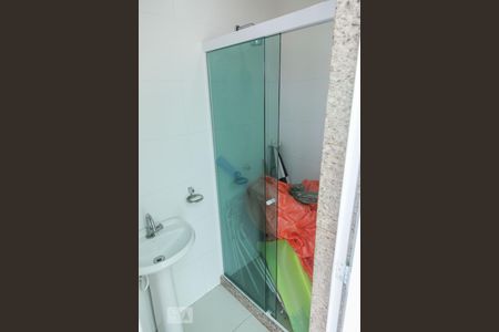 Casa de condomínio à venda com 300m², 5 quartos e 1 vagaTerraço - banheiro social