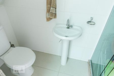 Casa de condomínio à venda com 300m², 5 quartos e 1 vagaTerraço - banheiro social