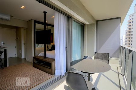 Apartamento para alugar com 36m², 1 quarto e 1 vagaVaranda