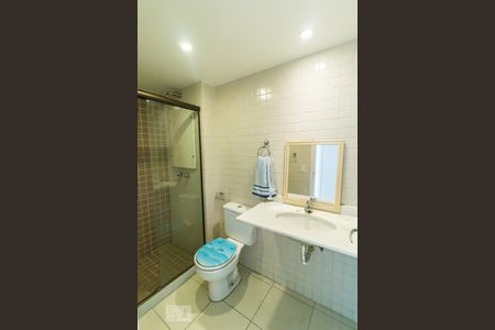 Banheiro de apartamento à venda com 2 quartos, 75m² em Pechincha, Rio de Janeiro