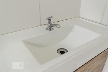 Banheiro de apartamento à venda com 2 quartos, 52m² em Centro, Barueri