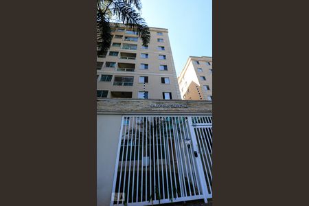 Apartamento à venda com 65m², 3 quartos e 2 vagasFachada