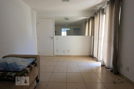 Sala de apartamento à venda com 3 quartos, 65m² em Paraíso do Morumbi, São Paulo