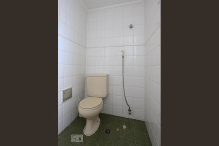 Banheiro de apartamento para alugar com 3 quartos, 83m² em Vila Progredior, São Paulo