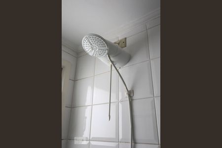 Banheiro de apartamento para alugar com 3 quartos, 83m² em Vila Progredior, São Paulo