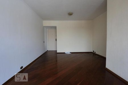 Sala de apartamento para alugar com 3 quartos, 83m² em Vila Progredior, São Paulo