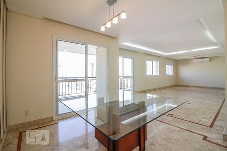 Sala de apartamento à venda com 3 quartos, 168m² em Vila Romana, São Paulo