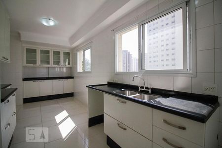 Apartamento à venda com 168m², 3 quartos e 3 vagasCozinha