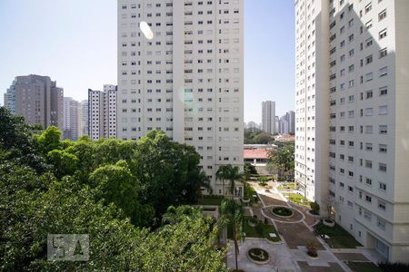 Apartamento à venda com 168m², 3 quartos e 3 vagasVista da Suíte 1