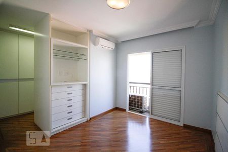 Apartamento à venda com 168m², 3 quartos e 3 vagasSuíte 3