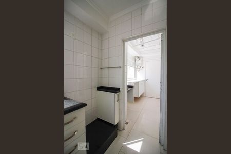 Apartamento à venda com 168m², 3 quartos e 3 vagasCozinha