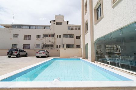 Studio para alugar com 45m², 1 quarto e 1 vagaPiscina