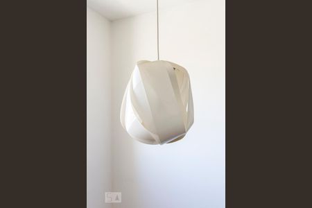 Lustre Pendente da Sala  de apartamento para alugar com 2 quartos, 44m² em Maranhão, São Paulo