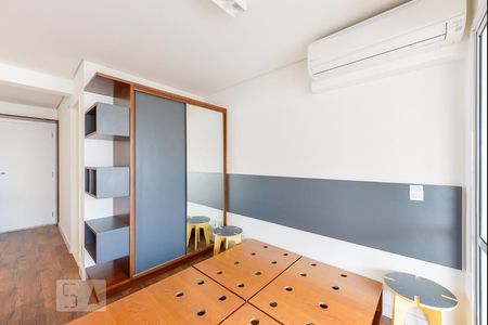 Studio à venda com 49m², 1 quarto e 1 vaga Studio à venda com 49m², 1 quarto e 1 vagaQuarto