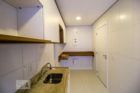 Apartamento à venda com 94m², 2 quartos e 2 vagasCozinha