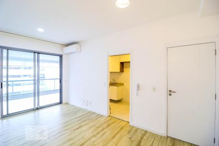 Sala de apartamento à venda com 2 quartos, 94m² em Santo Amaro, São Paulo