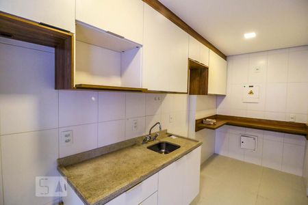 Apartamento à venda com 94m², 2 quartos e 2 vagasCozinha