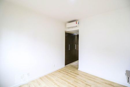 Apartamento à venda com 94m², 2 quartos e 2 vagasSuíte 2