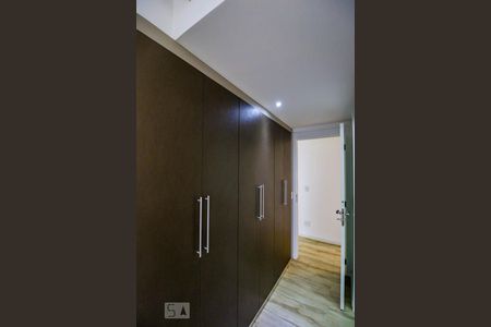 Apartamento à venda com 94m², 2 quartos e 2 vagasSuíte 2