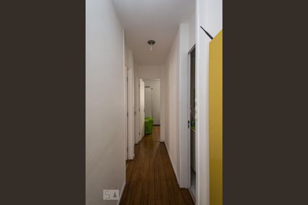 Apartamento à venda com 73m², 3 quartos e 1 vaga Apartamento à venda com 73m², 3 quartos e 1 vagaCorredor