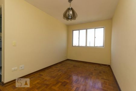 Sala de apartamento para alugar com 1 quarto, 48m² em Jardim da Saúde, São Paulo