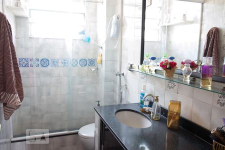 Banheiro de apartamento para alugar com 3 quartos, 72m² em Engenho de Dentro, Rio de Janeiro