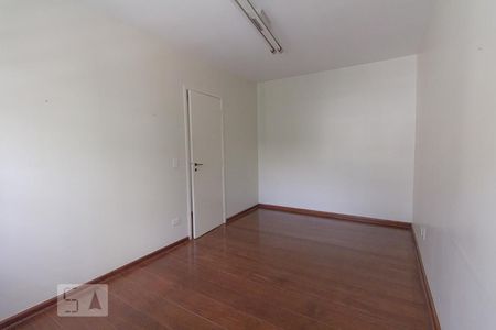 Apartamento à venda com 146m², 4 quartos e 4 vagasQuarto 1