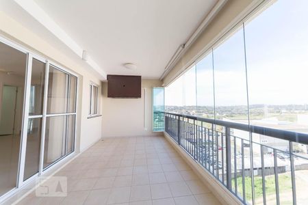 Varanda de apartamento para alugar com 3 quartos, 115m² em Vila Brandina, Campinas