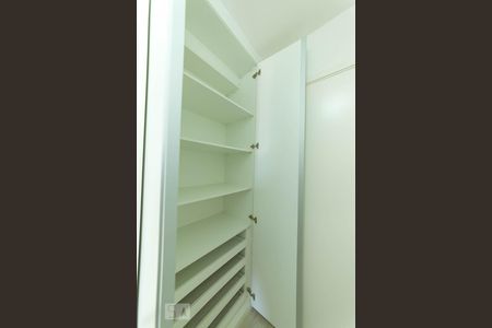 Apartamento para alugar com 115m², 3 quartos e 2 vagasArmário