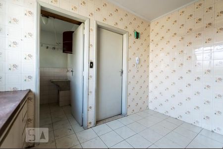Cozinha de apartamento para alugar com 2 quartos, 60m² em Vila Osasco, Osasco