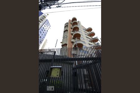 Apartamento para alugar com 210m², 3 quartos e 4 vagasFachada