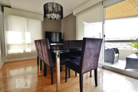 Apartamento para alugar com 210m², 3 quartos e 4 vagasSala de jantar