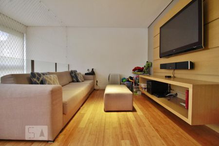 Apartamento para alugar com 210m², 3 quartos e 4 vagasSala de tv