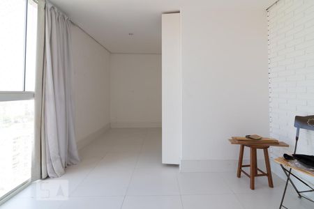 Suíte 1 de apartamento para alugar com 2 quartos, 84m² em Vila Mariana, São Paulo
