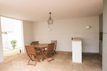 Apartamento à venda com 53m², 2 quartos e 1 vagaChurrasqueira