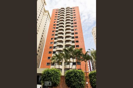 Apartamento à venda com 98m², 3 quartos e 2 vagasFachada 