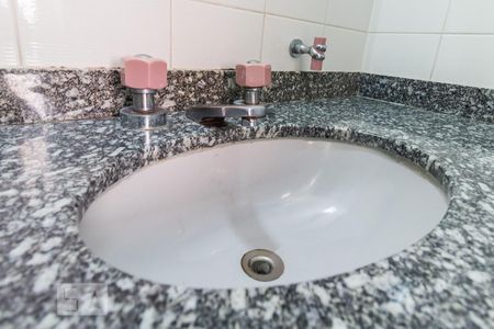 Apartamento à venda com 98m², 3 quartos e 2 vagasDetalhe pia 