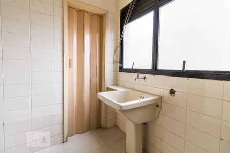 Apartamento à venda com 98m², 3 quartos e 2 vagasÁrea de serviço