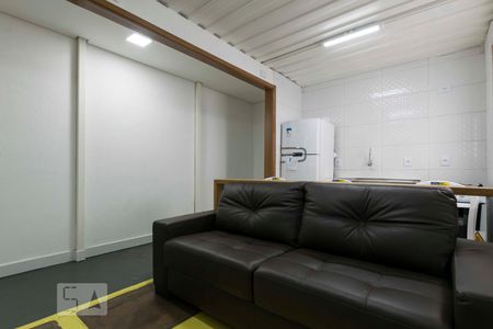Sala e Cozinha de apartamento para alugar com 2 quartos, 43m² em Aclimação, São Paulo