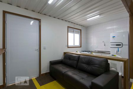 Sala e Cozinha de apartamento para alugar com 2 quartos, 43m² em Aclimação, São Paulo