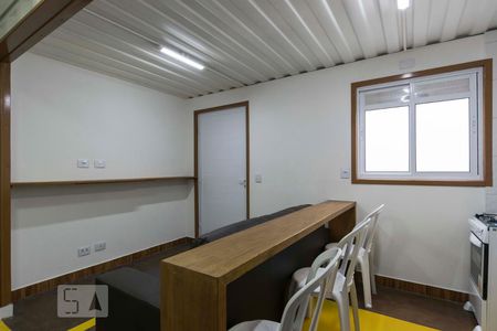 Sala e Cozinha de apartamento para alugar com 2 quartos, 43m² em Aclimação, São Paulo