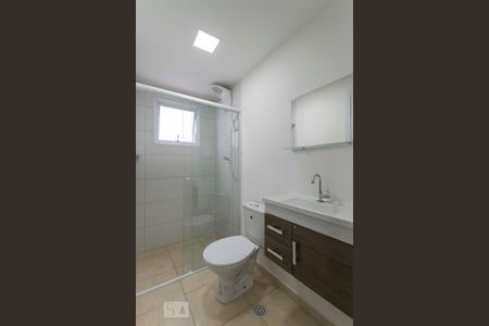 Banheiro social de apartamento para alugar com 2 quartos, 43m² em Aclimação, São Paulo