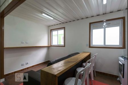 Sala e Cozinha de apartamento para alugar com 2 quartos, 43m² em Aclimação, São Paulo