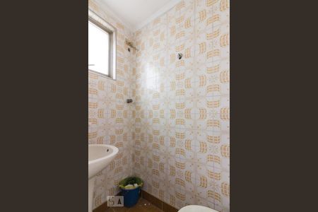 Apartamento à venda com 130m², 3 quartos e 1 vaga Apartamento à venda com 130m², 3 quartos e 1 vagaBanheiro de Servico