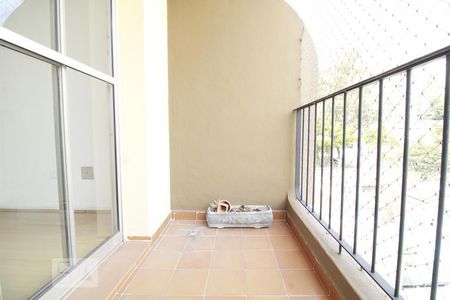 Varanda de apartamento à venda com 3 quartos, 76m² em Vila Andrade, São Paulo