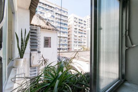 VISTA JANELA SALA de apartamento à venda com 2 quartos, 65m² em Ingá, Niterói