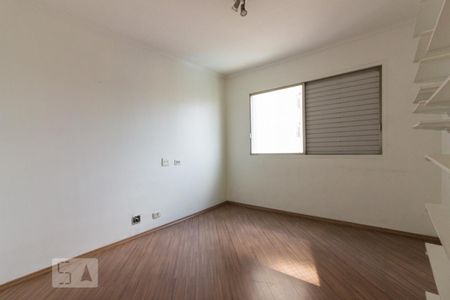 Apartamento à venda com 120m², 3 quartos e 1 vaga Apartamento à venda com 120m², 3 quartos e 1 vagaQuarto 2
