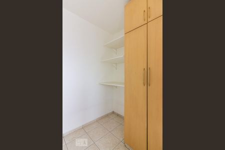 Apartamento à venda com 120m², 3 quartos e 1 vaga Apartamento à venda com 120m², 3 quartos e 1 vagaQuarto de Servico