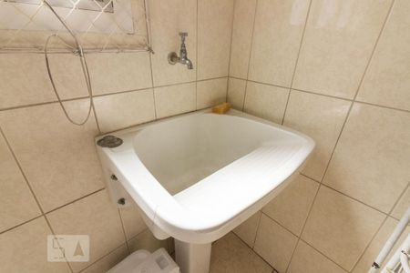 Apartamento à venda com 120m², 3 quartos e 1 vaga Apartamento à venda com 120m², 3 quartos e 1 vagaArea de Servico